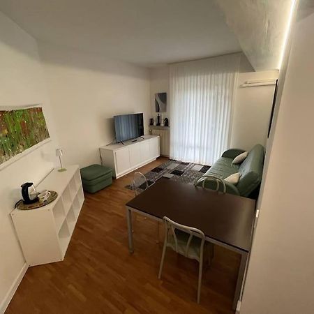 Appartamento Spazioso In Centro Piacenza Dış mekan fotoğraf