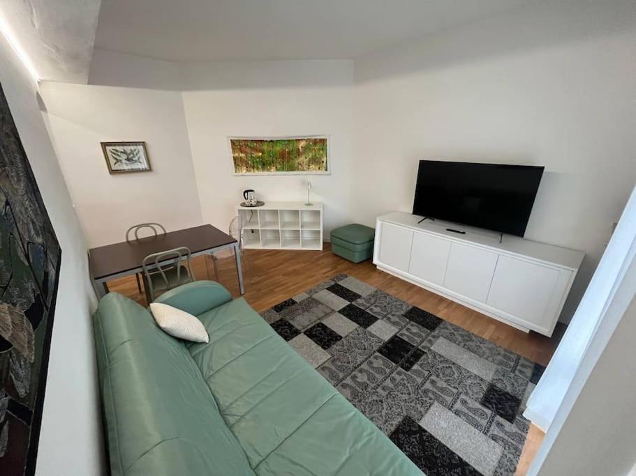 Appartamento Spazioso In Centro Piacenza Dış mekan fotoğraf